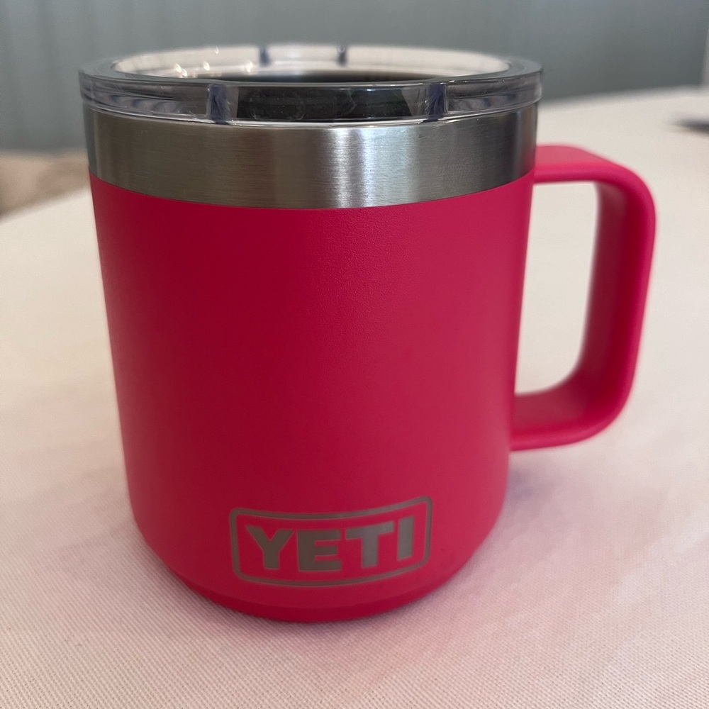 YETI 10 oz Rambler Mug with MagSlider Lid in Tropical Pink